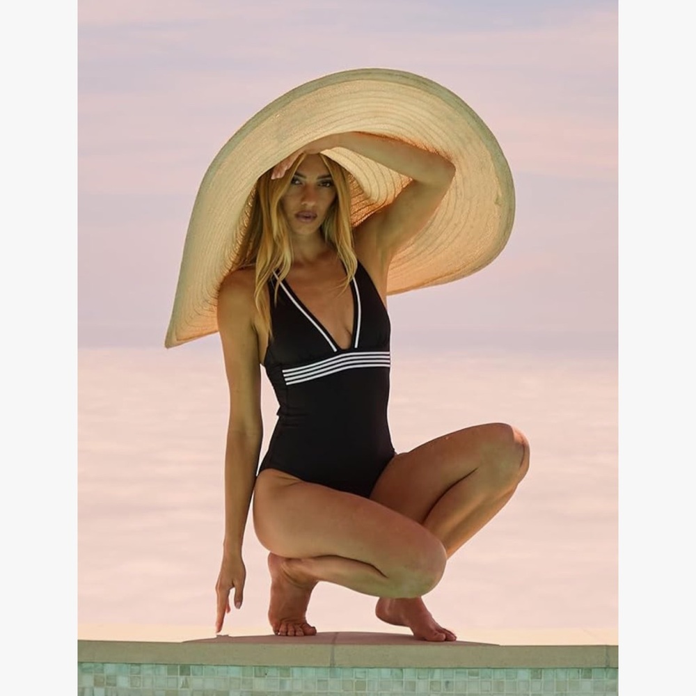 New Trina Turk Women's Monaco One Piece Swimsuit, Plunge Neck, Bathing Suit - Picture 6 of 16